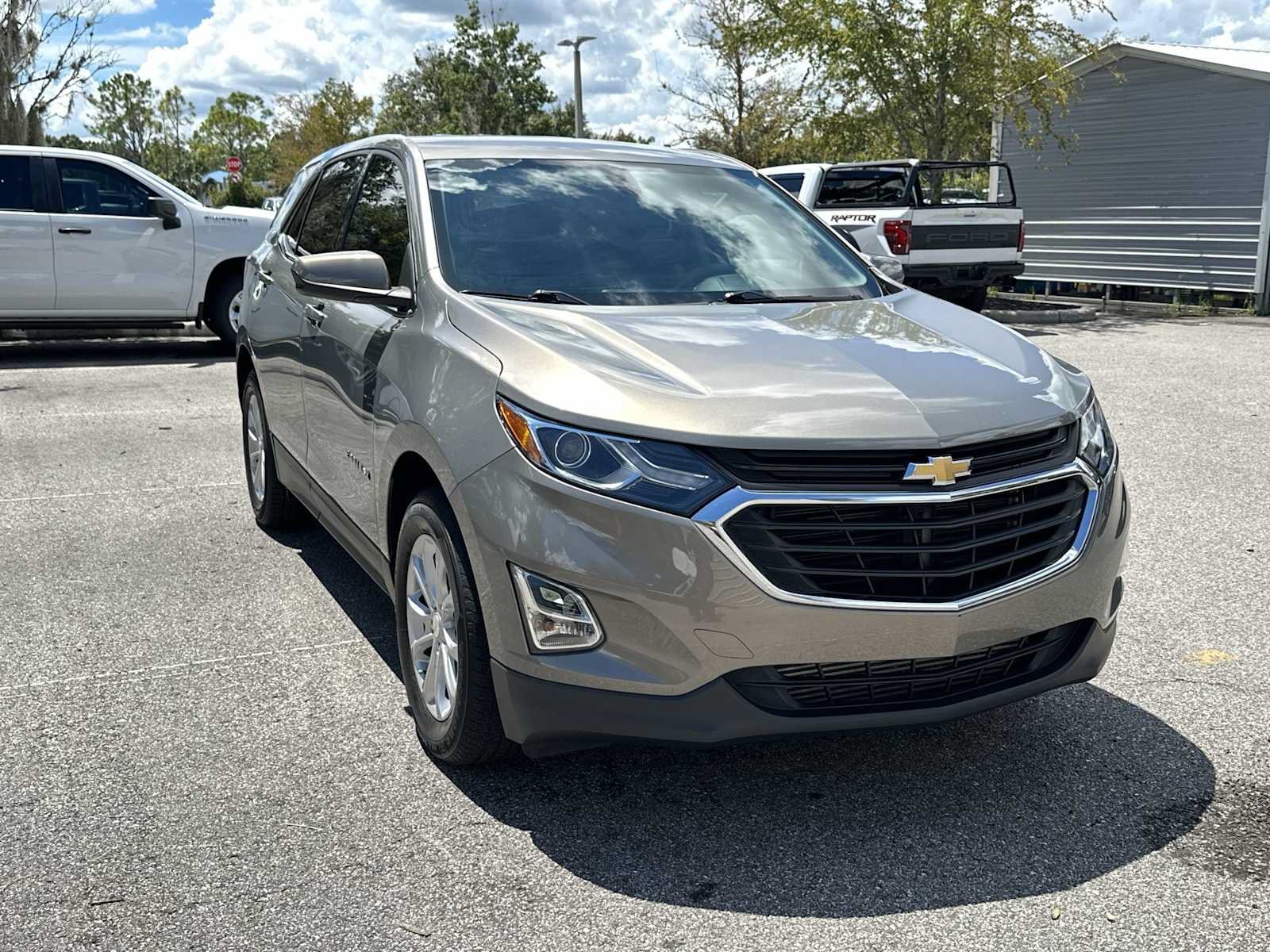 Used 2018 Chevrolet Equinox LT FWD image 8