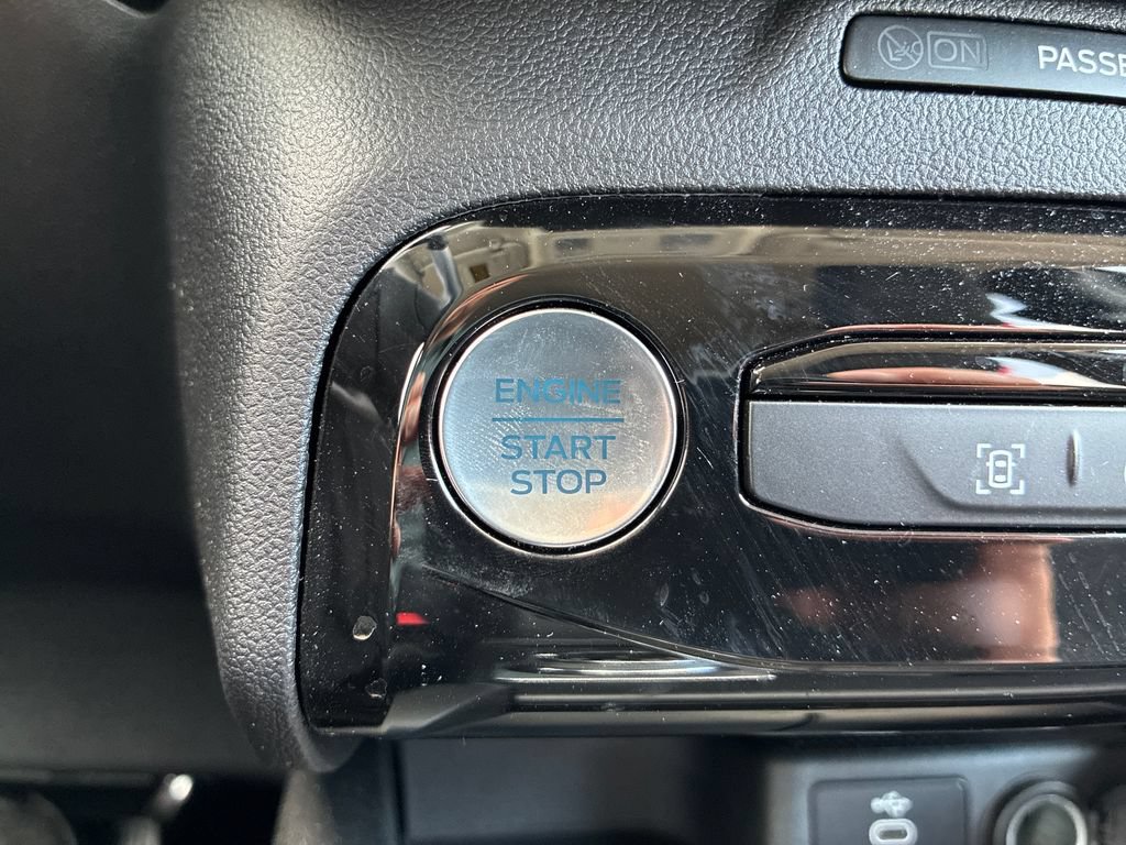 Used 2025 Ford Escape Active w/ Tech Pack #1 AWD/4WD image 25