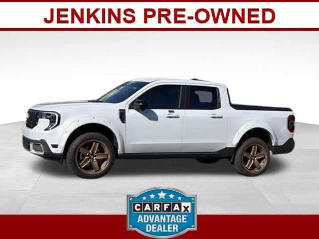 Used 2025 Ford Maverick Lariat w/ 4K Tow Package AWD/4WD image 1