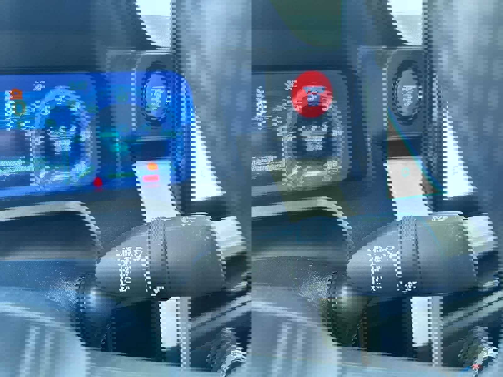 Used 2024 Toyota Tacoma TRD Off-Road image 19