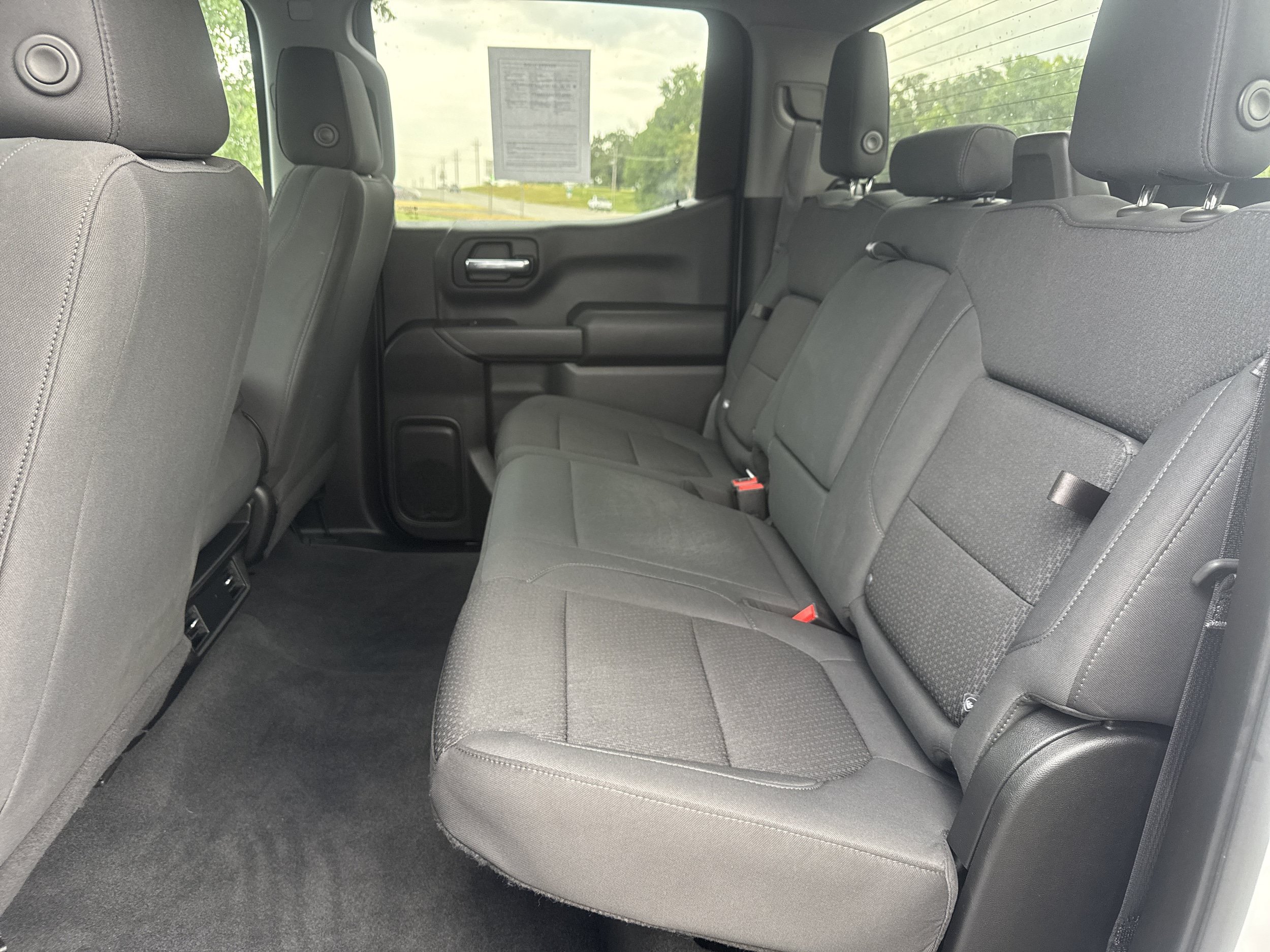 Used 2021 Chevrolet Silverado 1500 Custom w/ Custom Max Trailering Package AWD/4WD image 6