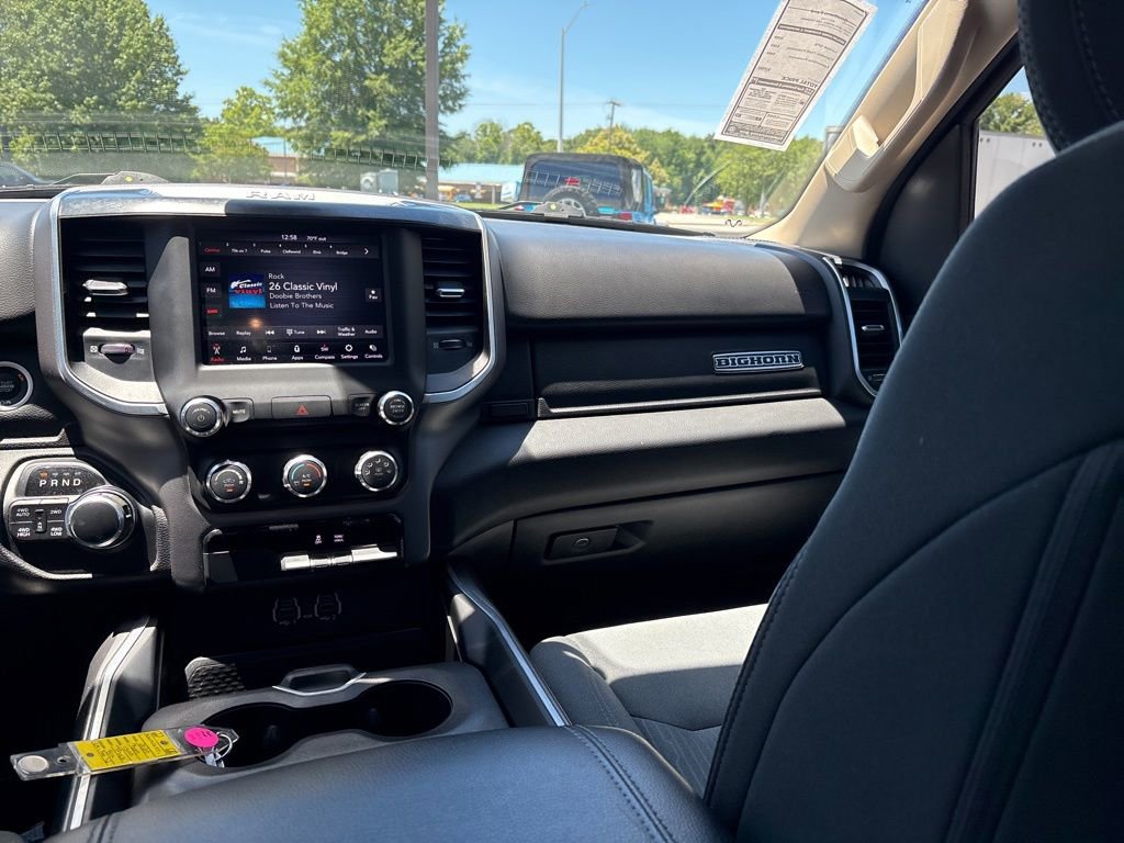 Used 2020 RAM 1500 Big Horn AWD/4WD image 11