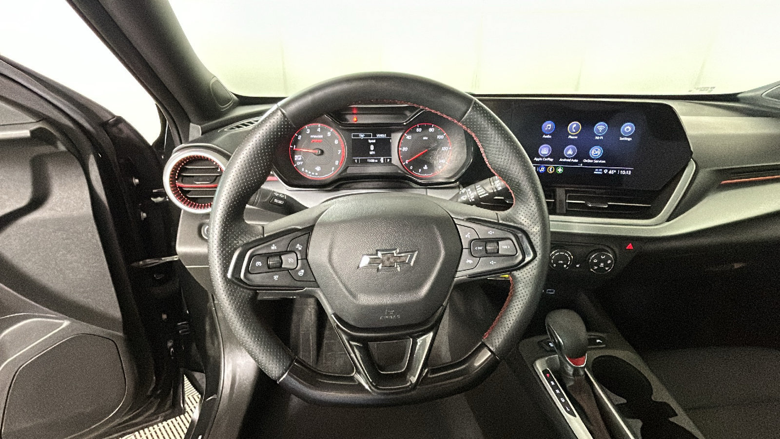 Used 2024 Chevrolet Trax RS w/ Driver Confidence Package FWD image 18