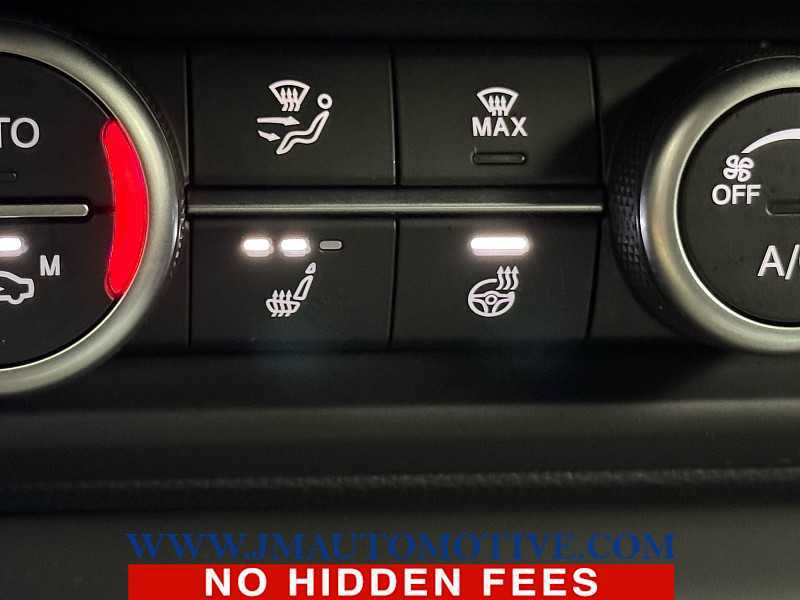 Used 2022 Alfa Romeo Stelvio Ti w/ Active Assist Plus Package image 40