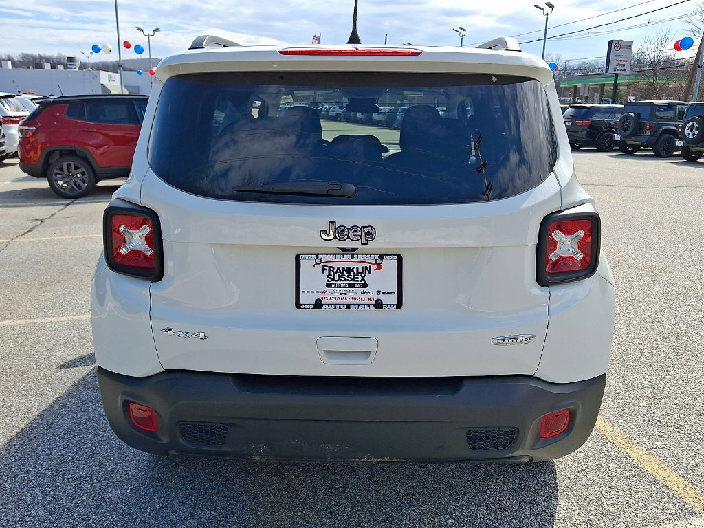 Certified 2021 Jeep Renegade Latitude image 22