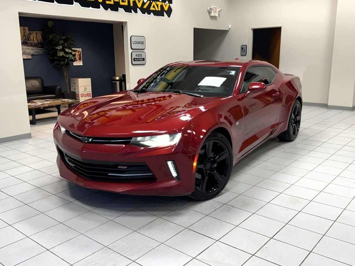 Used 2016 Chevrolet Camaro LT RWD image 46