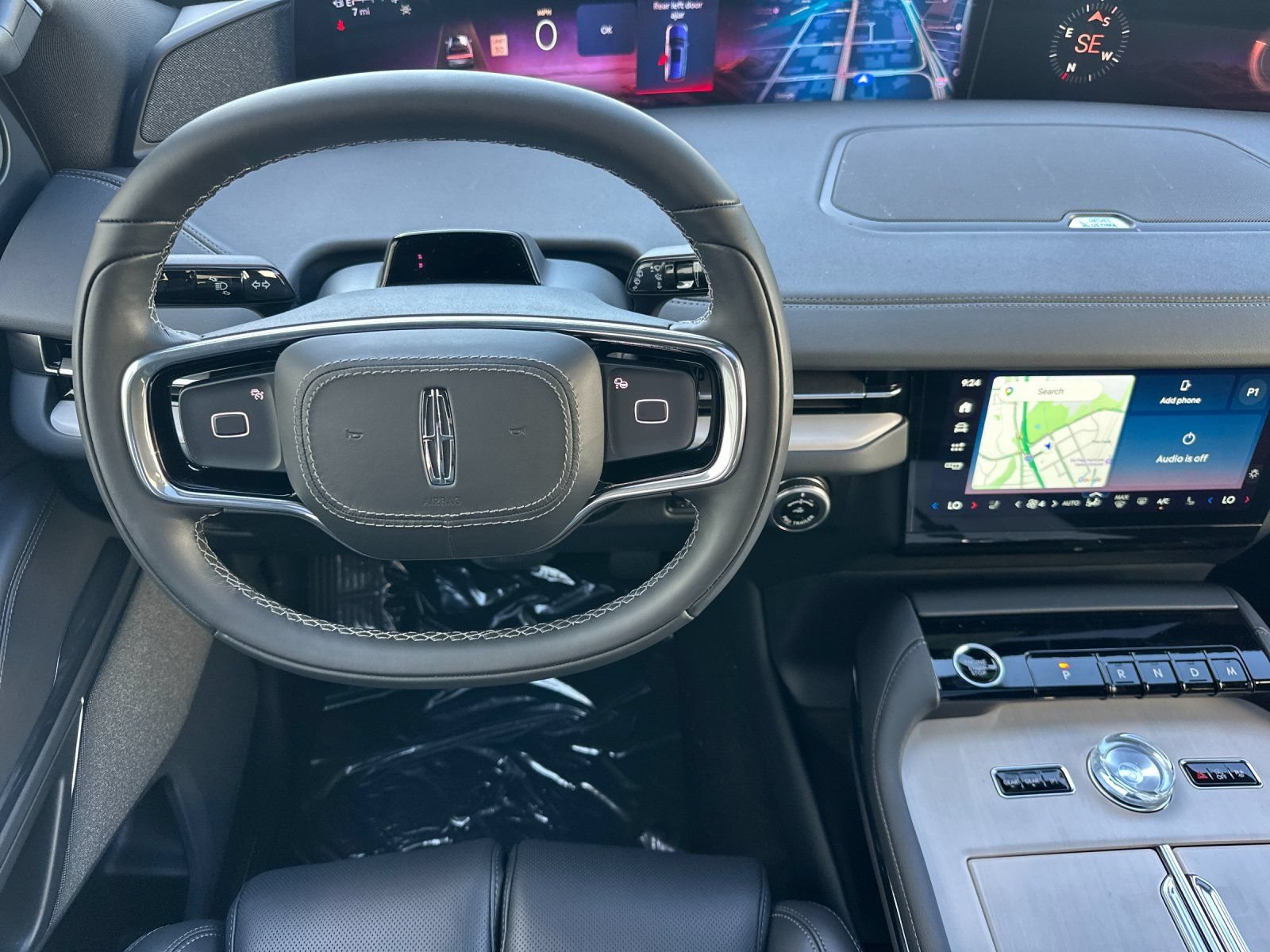 New 2026 Lincoln Navigator L Reserve w/ Jet Appearance Package AWD/4WD image 13