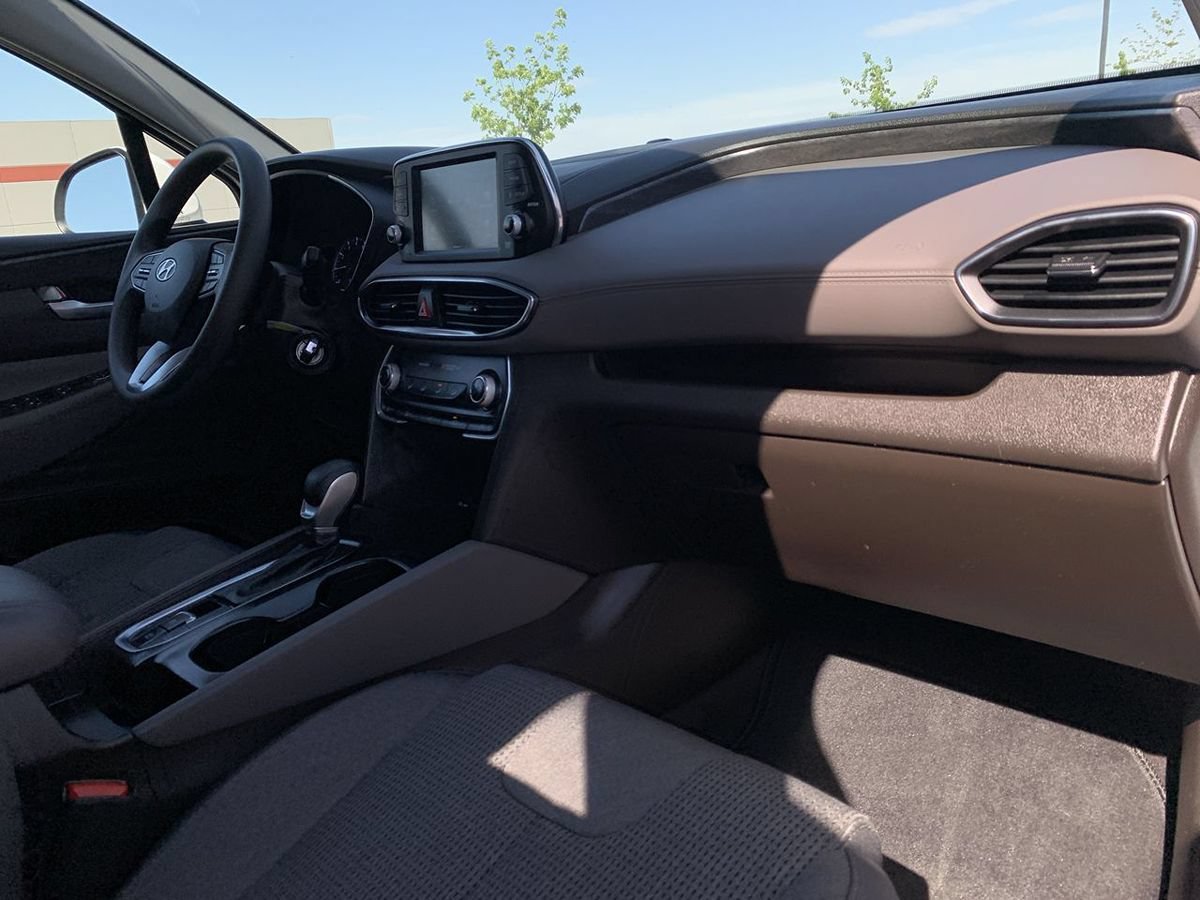 Used 2020 Hyundai Santa Fe SE AWD/4WD image 27