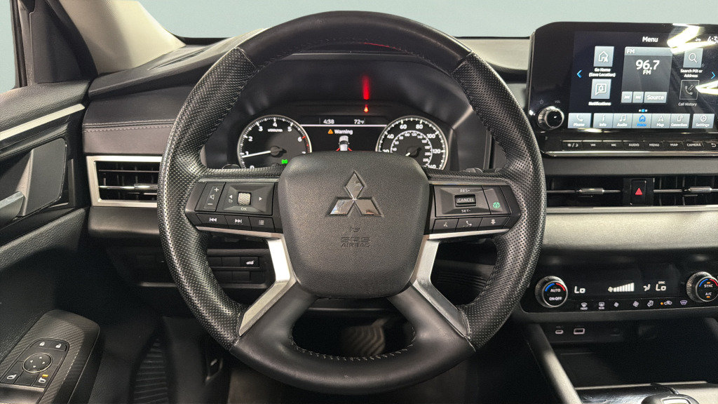 Used 2024 Mitsubishi Outlander SE Black Edition AWD/4WD image 38
