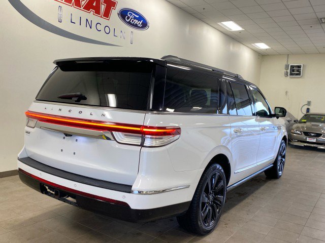 Used 2023 Lincoln Navigator L Black Label image 7