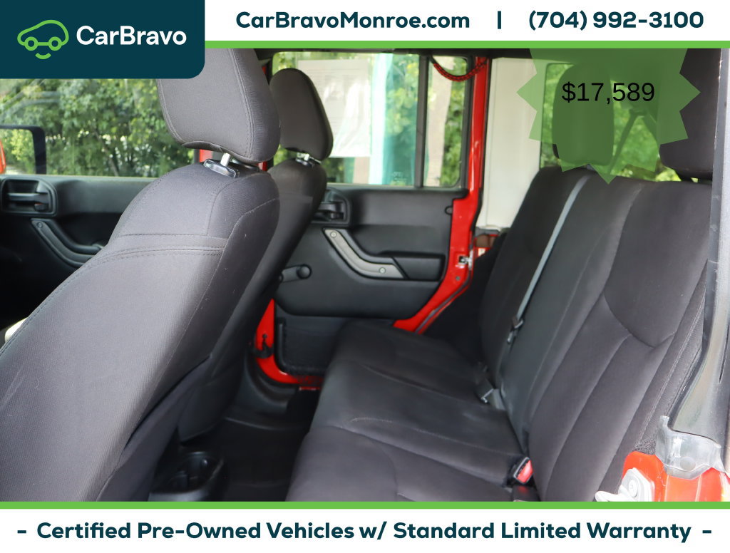 Used 2018 Jeep Wrangler Unlimited Sport w/ Connectivity Group AWD/4WD image 33