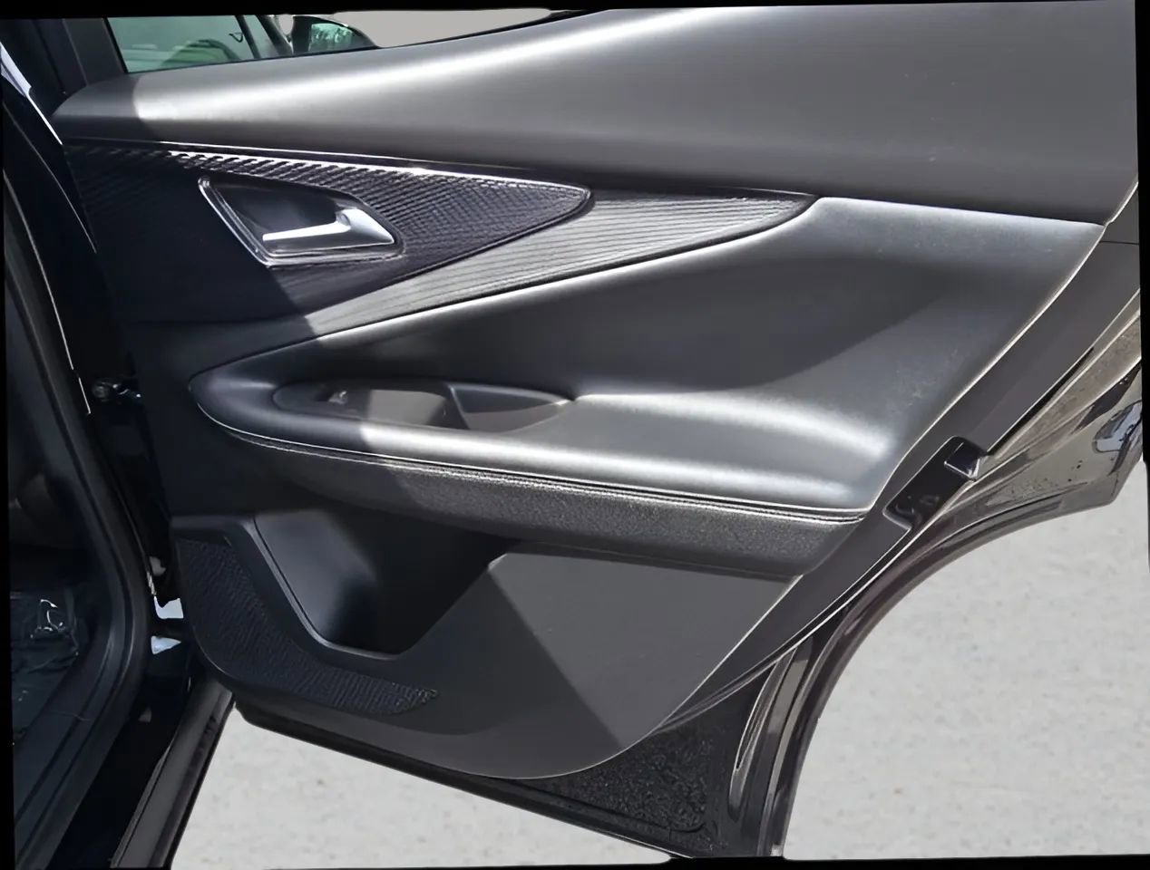 Used 2024 Chevrolet Blazer EV LT image 21