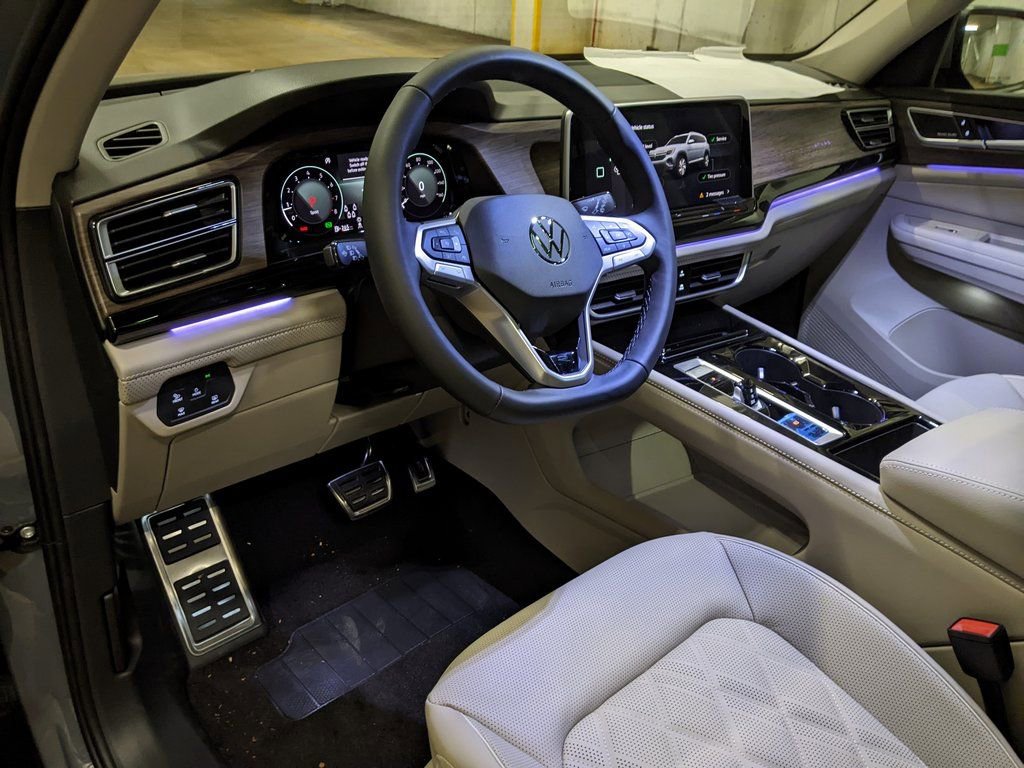 New 2026 Volkswagen Atlas SEL Premium R-Line image 8