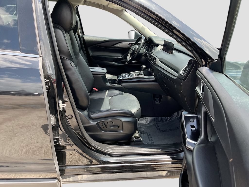 Used 2023 MAZDA CX-9 Touring Plus AWD/4WD image 30