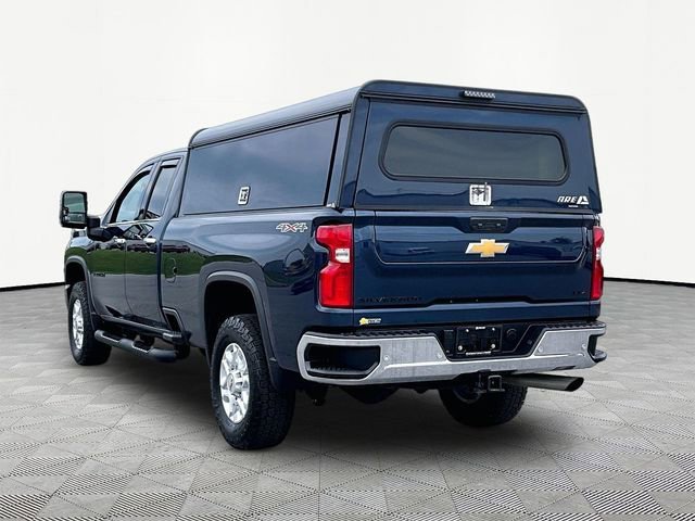 Used 2022 Chevrolet Silverado 2500 LTZ w/ LTZ Convenience Package II AWD/4WD image 4