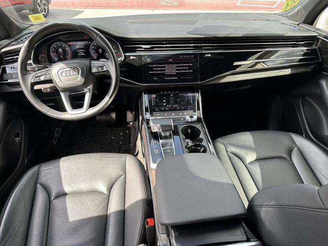 Used 2022 Audi Q7 3.0T Premium Plus w/ Premium Plus Package AWD/4WD image 13