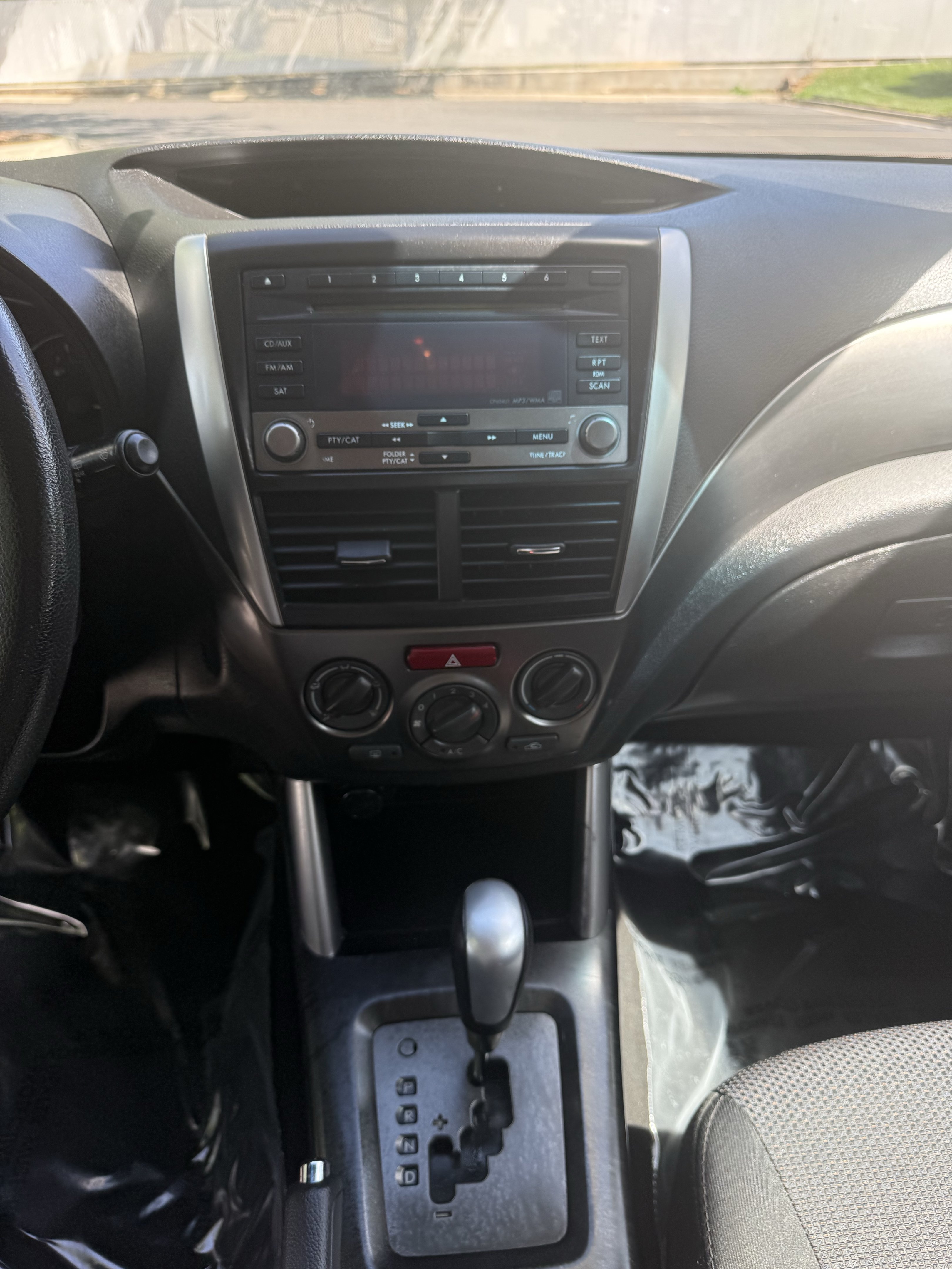 Used 2011 Subaru Forester 2.5X w/ Popular Equipment Group 1B AWD/4WD image 15