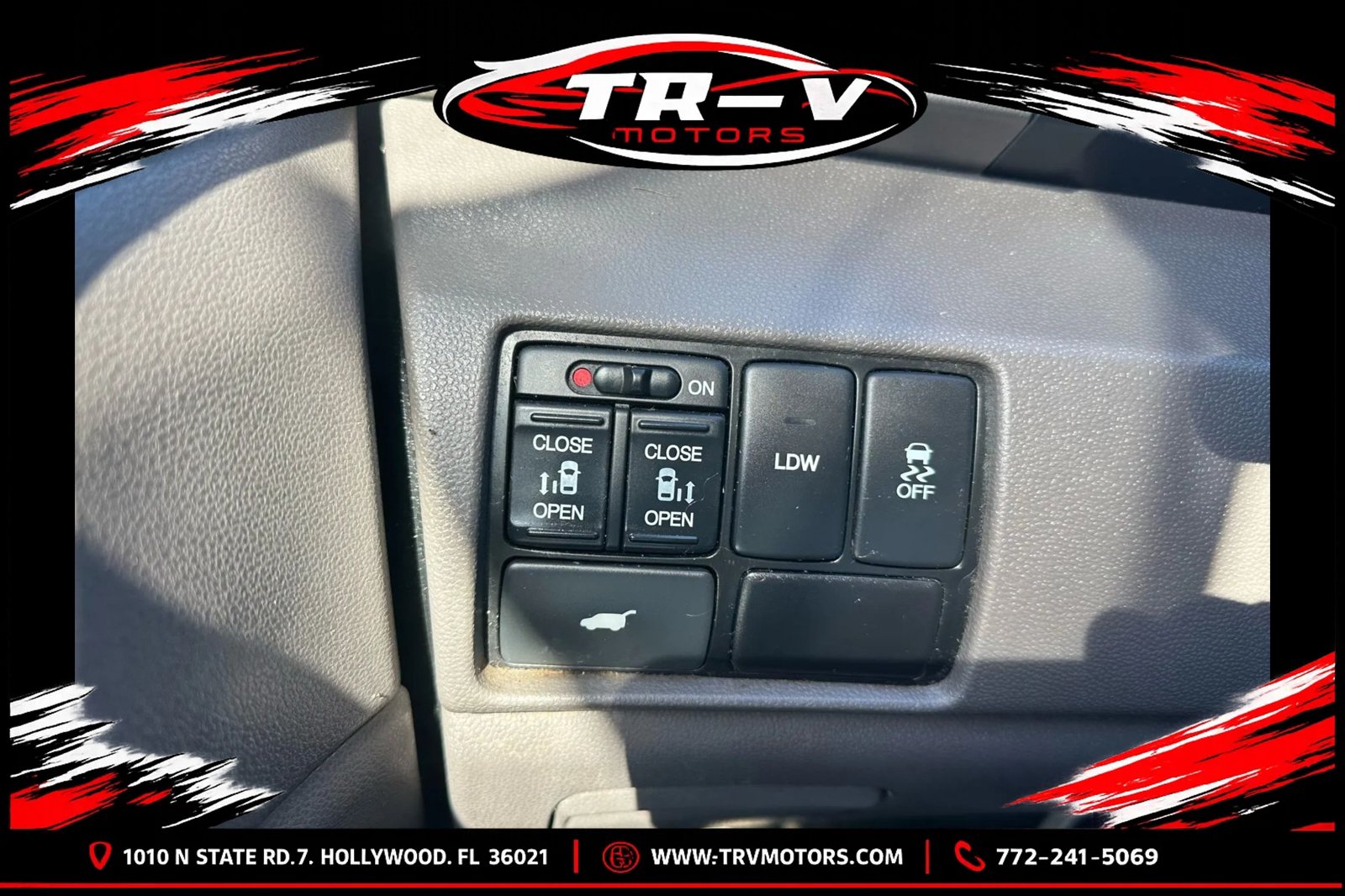 Used 2015 Honda Odyssey EX-L image 18