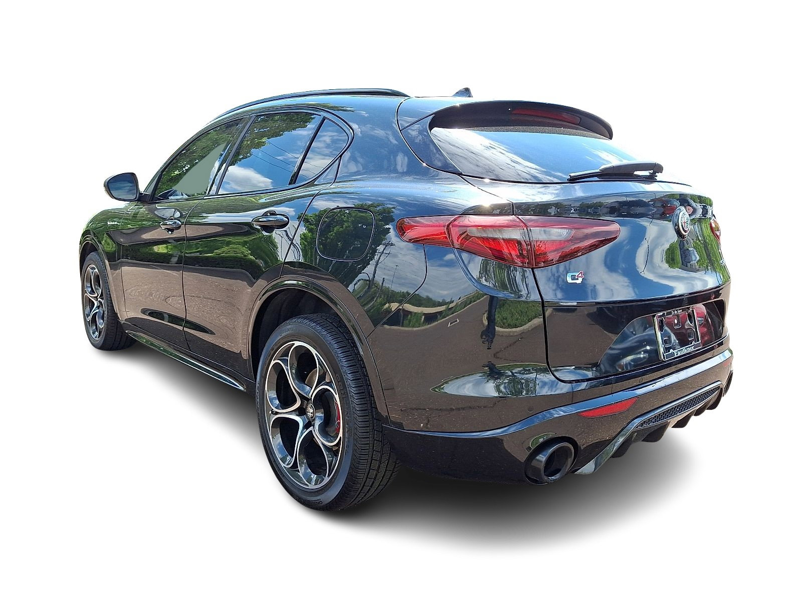 Used 2022 Alfa Romeo Stelvio Veloce AWD/4WD image 4