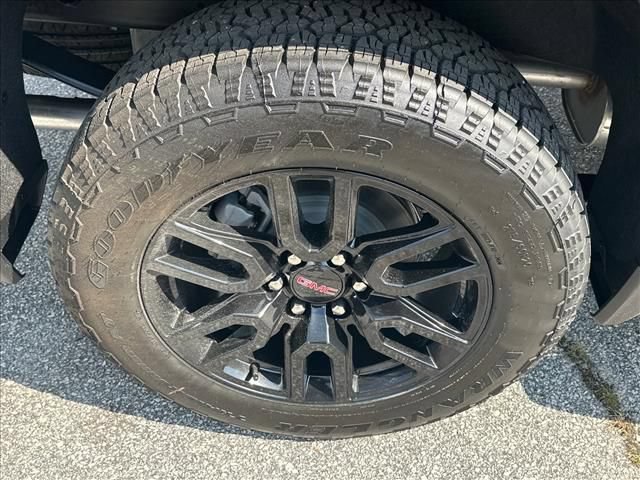 New 2026 GMC Sierra 1500 Elevation w/ Elevation Premium Package AWD/4WD image 15