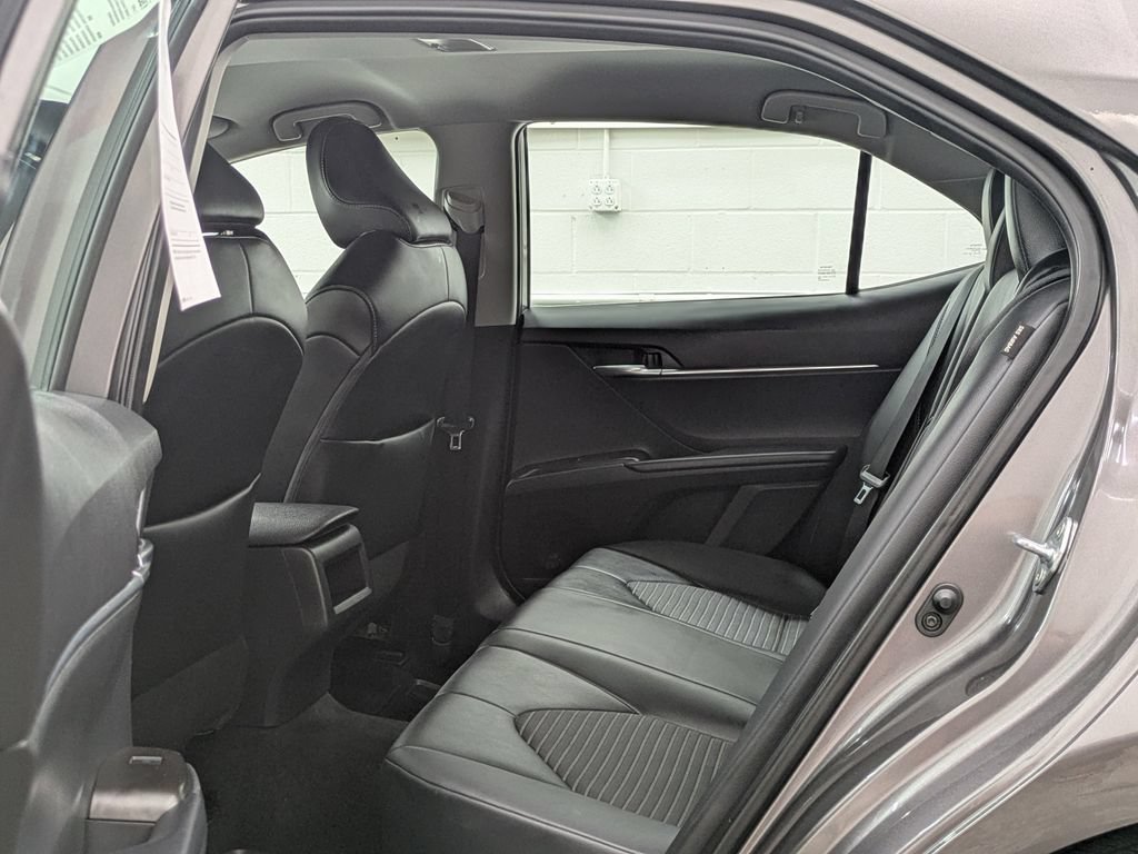 Used 2024 Toyota Camry SE FWD image 31