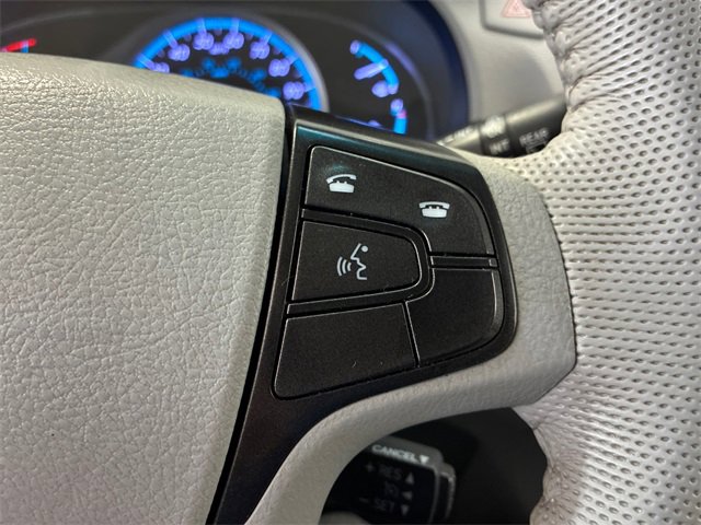Used 2014 Toyota Sienna XLE image 16