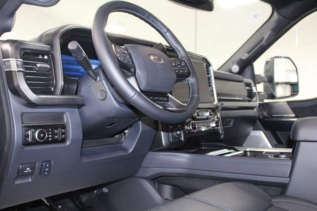 New 2026 Ford F350 4x4 Crew Cab DRW Super Duty image 27