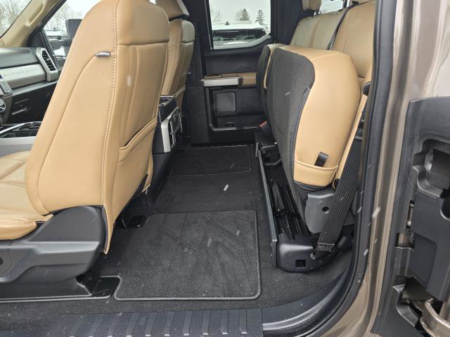 Used 2022 Ford F250 Lariat w/ Chrome Package image 31