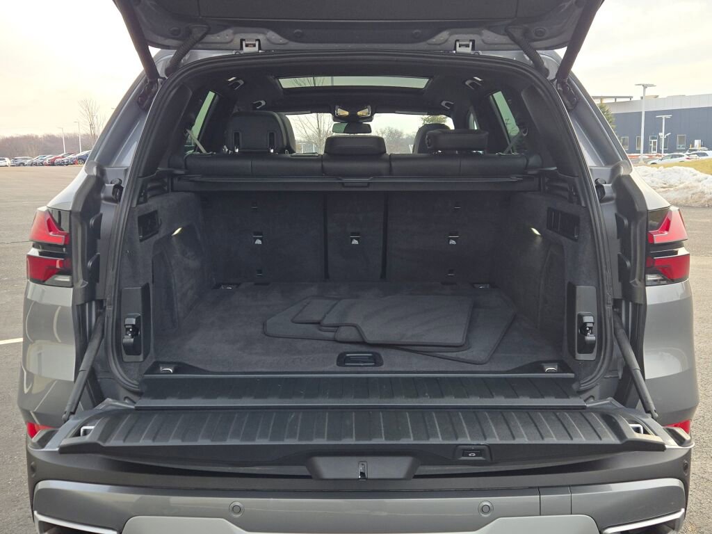 Used 2026 BMW X5 xDrive40i image 17