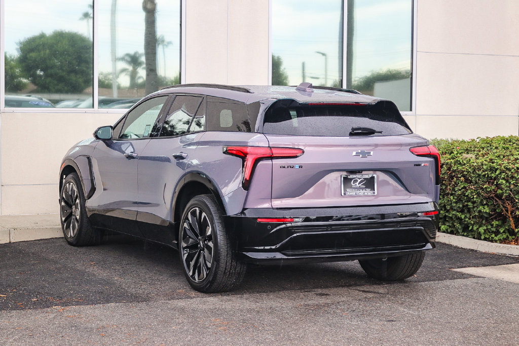Used 2024 Chevrolet Blazer EV RS AWD/4WD image 6
