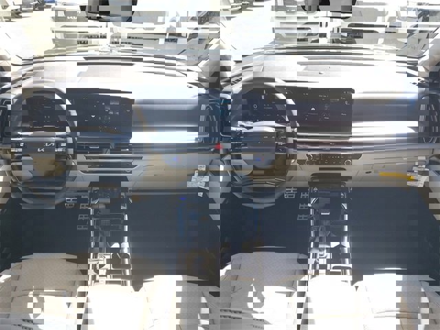 New 2026 Kia Sorento SX image 22