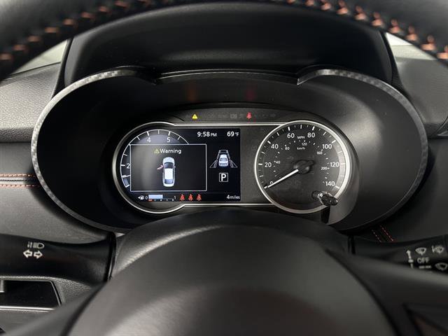 New 2025 Nissan Versa SR w/ Trunk Package image 23