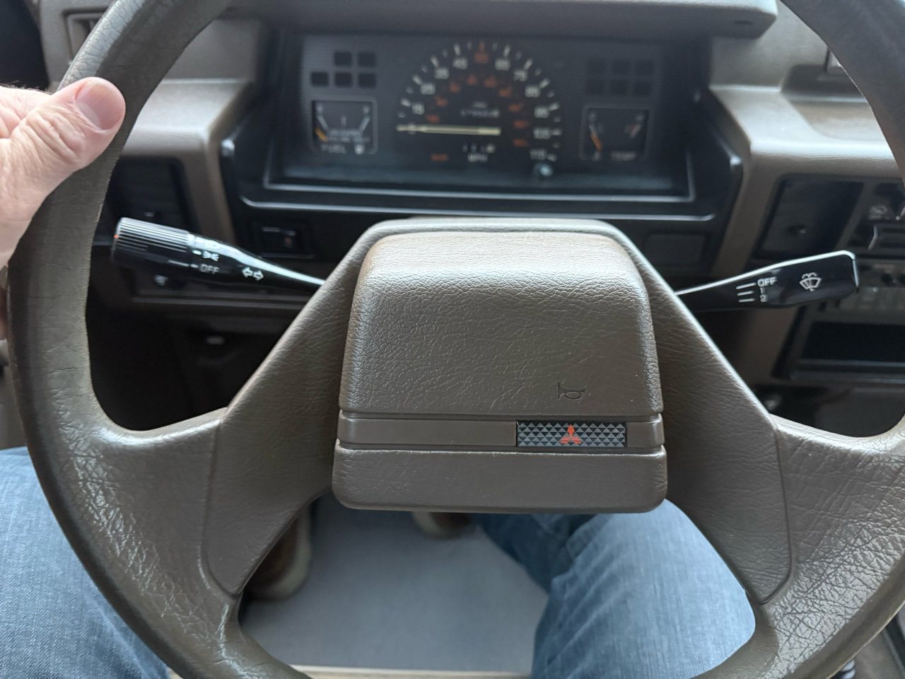 Used 1992 Mitsubishi Mighty Max 2WD Regular Cab image 12