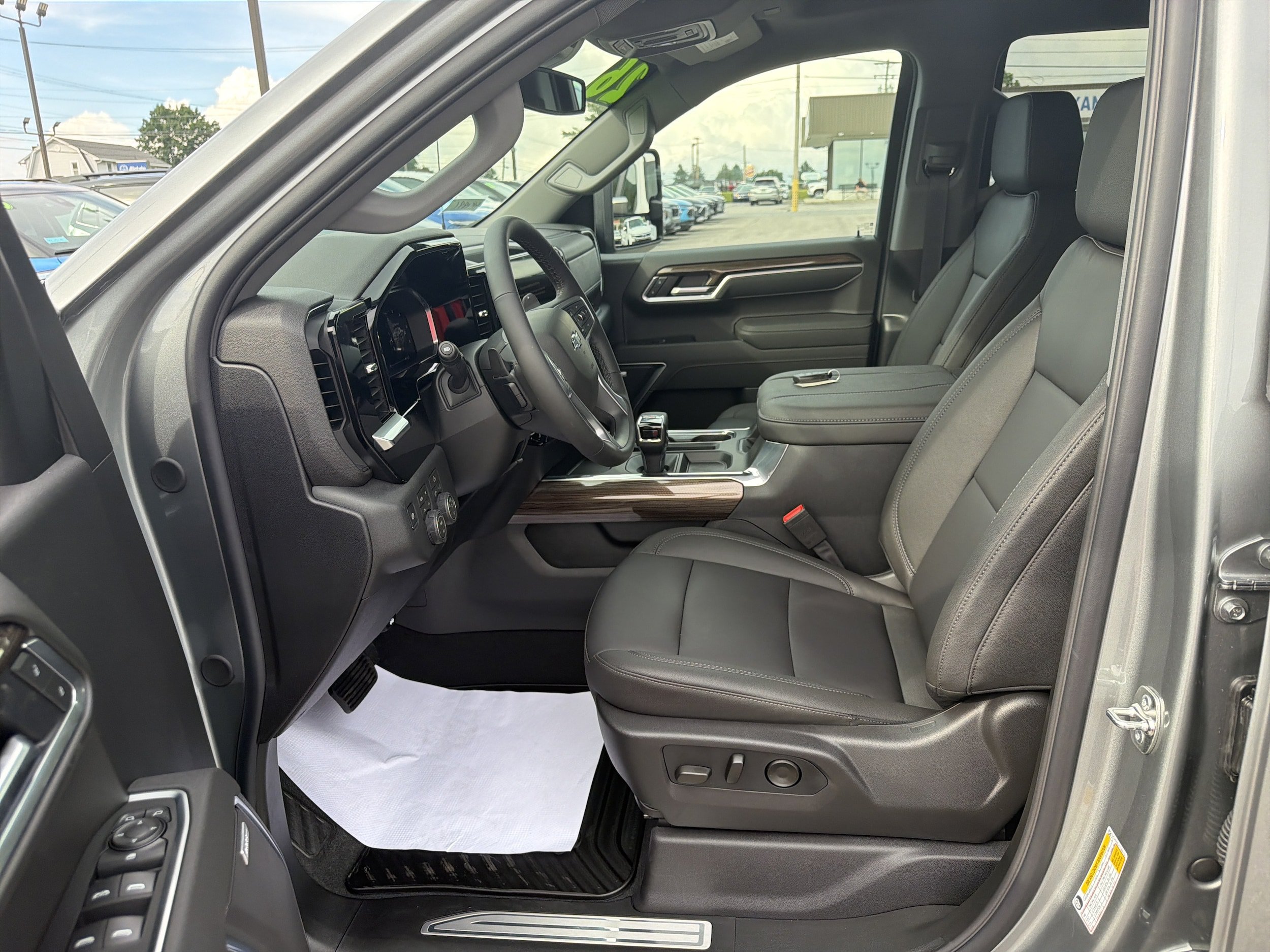 New 2026 Chevrolet Silverado 1500 RST w/ All Star Edition Plus AWD/4WD image 15