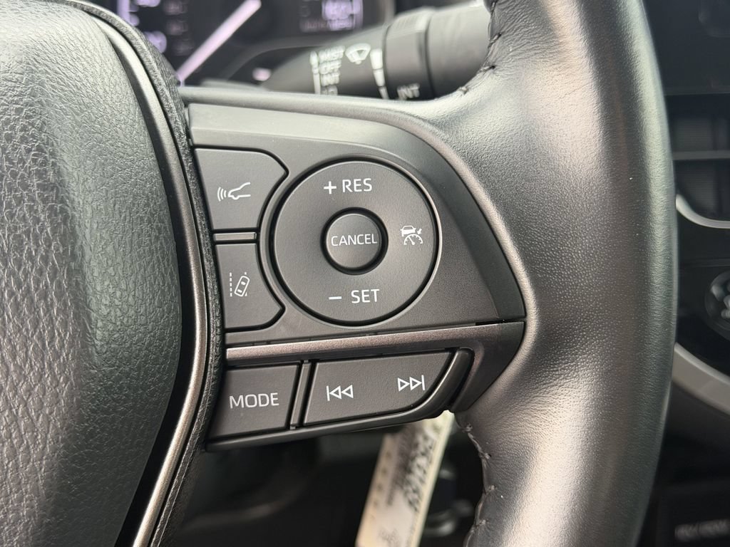 Used 2024 Toyota Camry SE FWD image 22