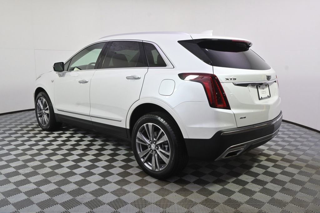 New 2025 Cadillac XT5 Premium Luxury w/ LPO, Floor Liner Package AWD/4WD image 3