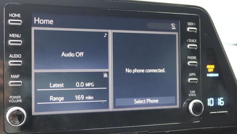 Used 2019 Toyota C-HR LE image 8