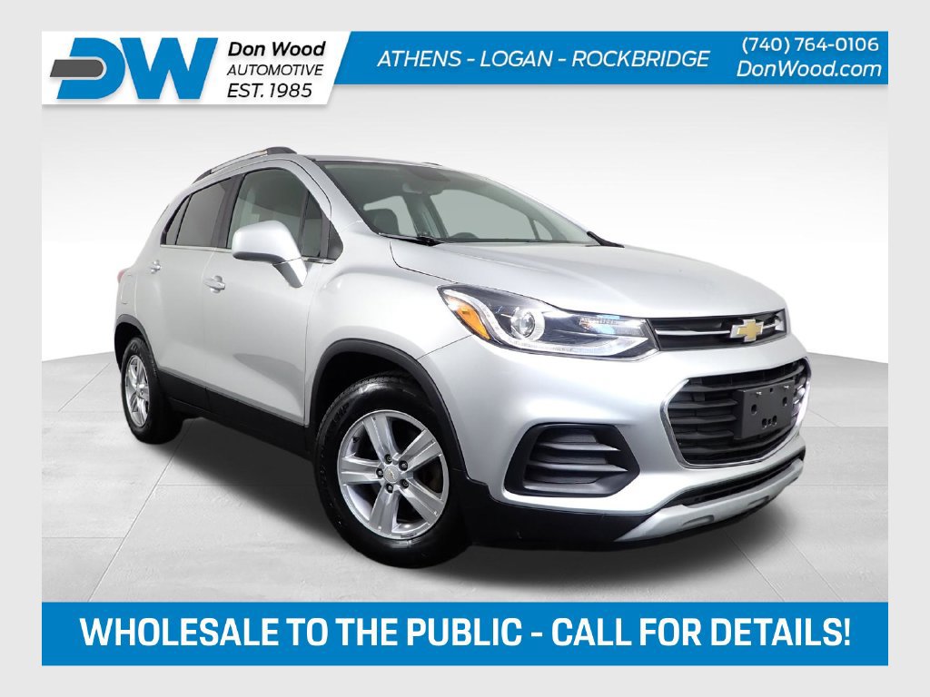 Used 2019 Chevrolet Trax LT w/ LT Convenience Package FWD image 1