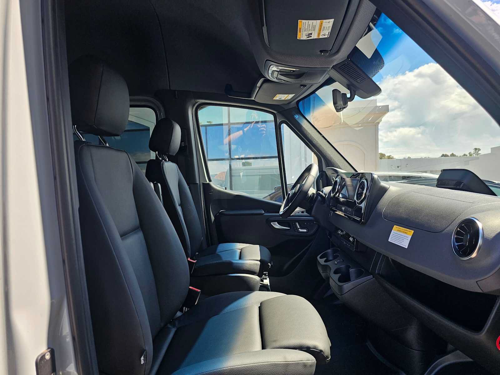 New 2026 Mercedes-Benz Sprinter 2500 image 8