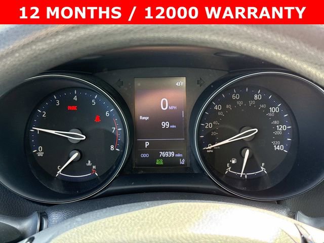 Used 2019 Toyota C-HR LE image 27