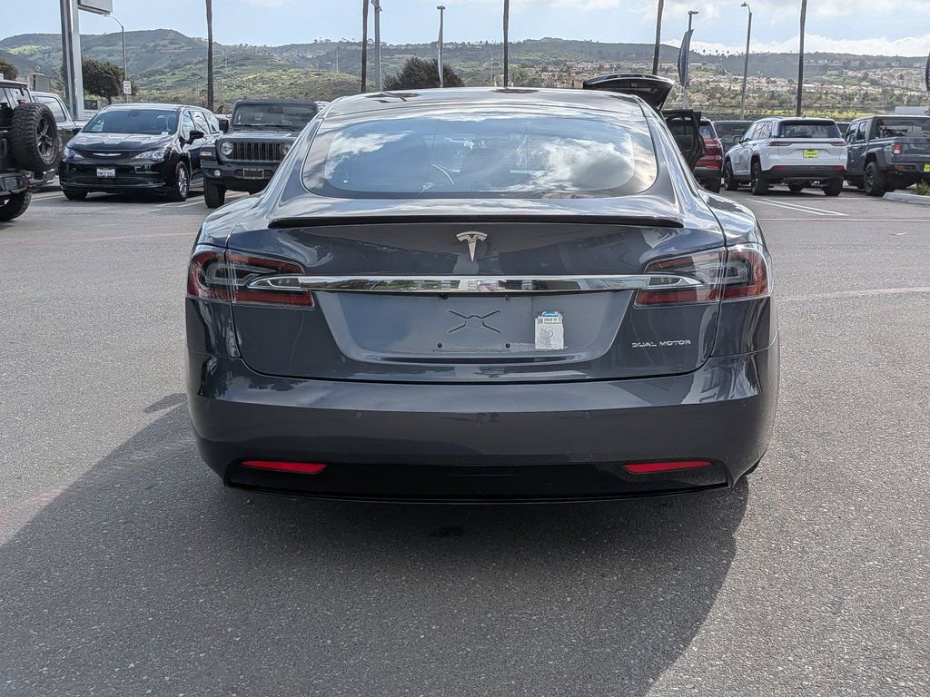 Used 2020 Tesla Model S Long Range image 4