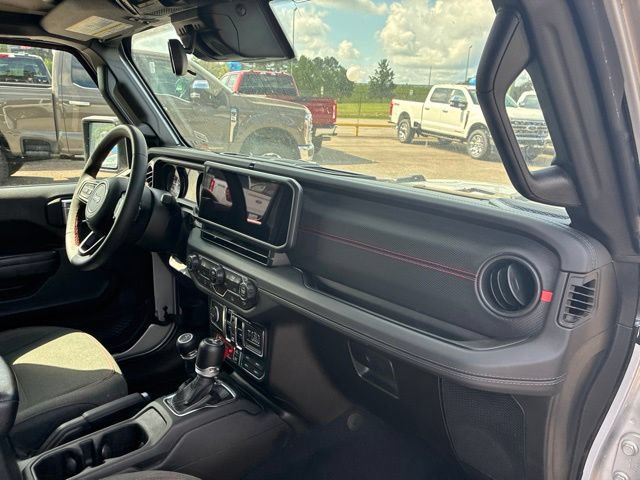Used 2024 Jeep Wrangler Unlimited Rubicon AWD/4WD image 62