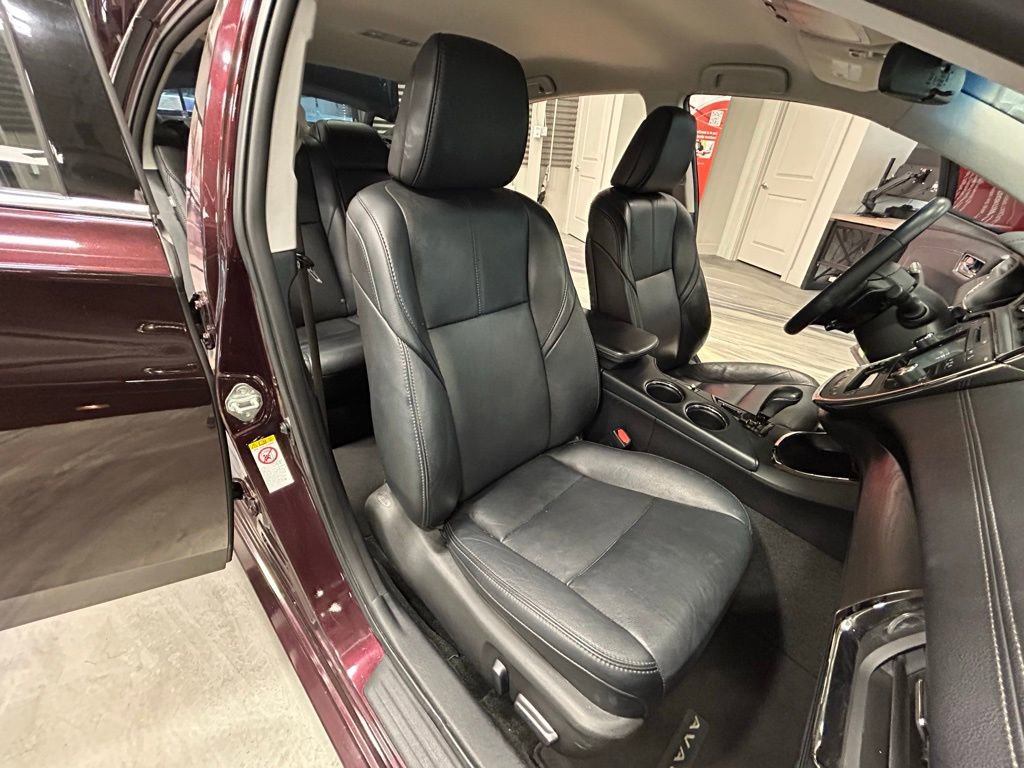 Used 2018 Toyota Avalon XLE image 5
