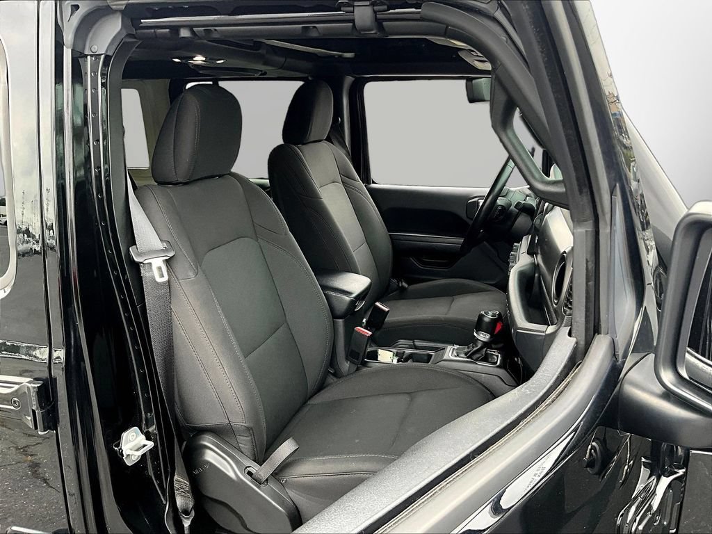 Used 2022 Jeep Wrangler Unlimited Sport AWD/4WD image 29