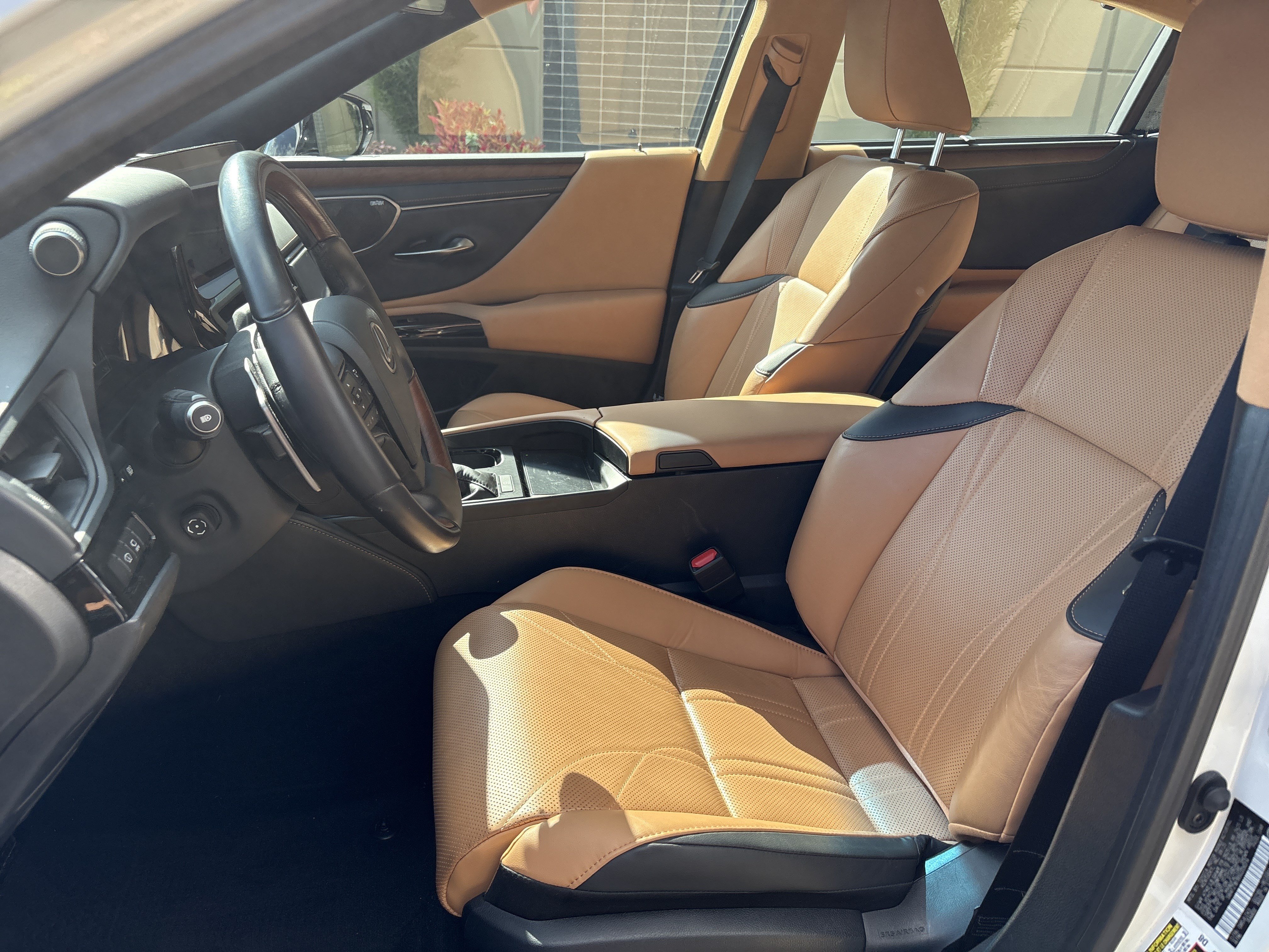 Certified 2025 Lexus ES 350 Ultra Luxury FWD image 16