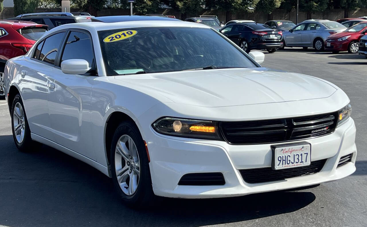 Used 2019 Dodge Charger SXT w/ Leather Interior Group