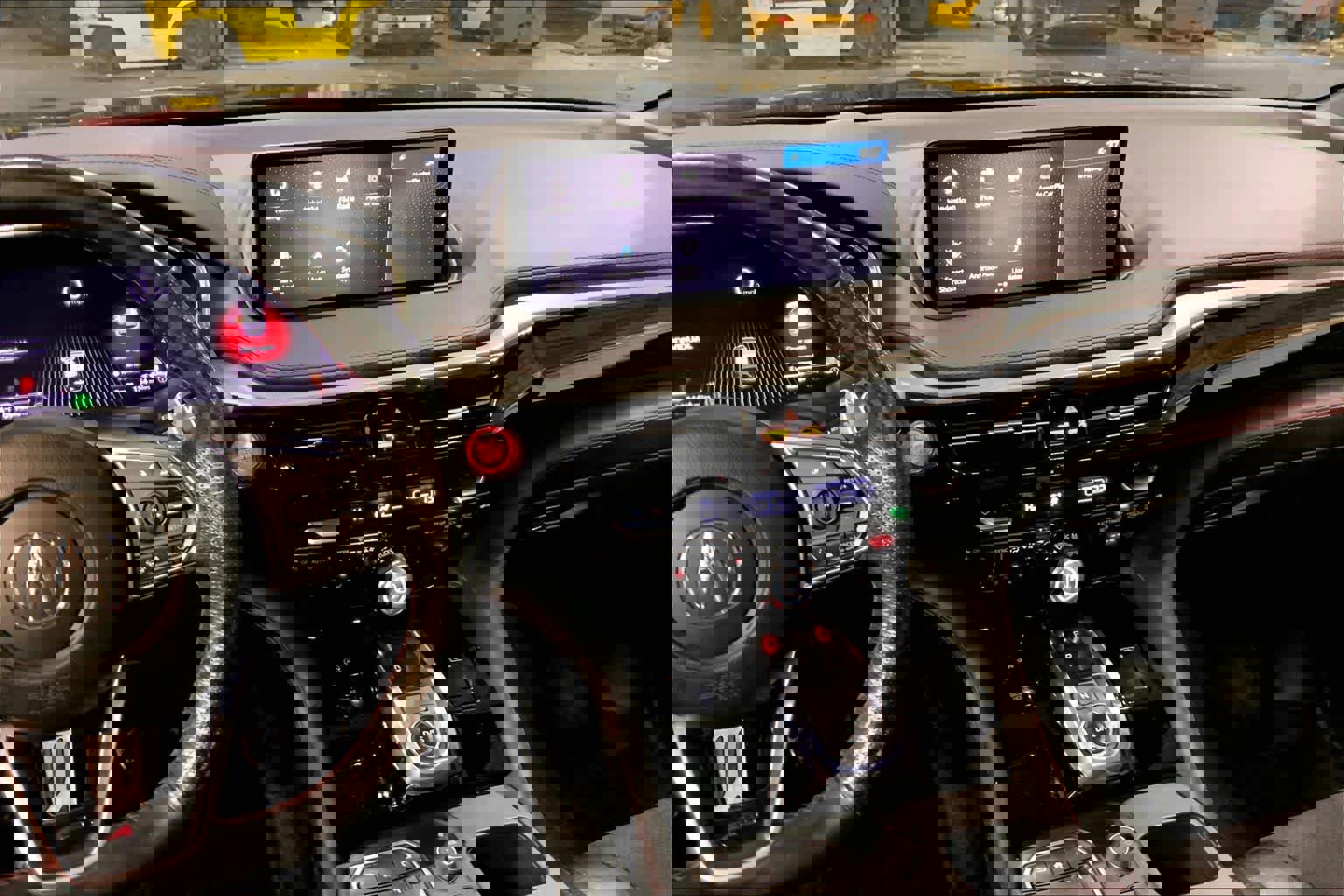 Used 2022 Acura MDX A-Spec image 6