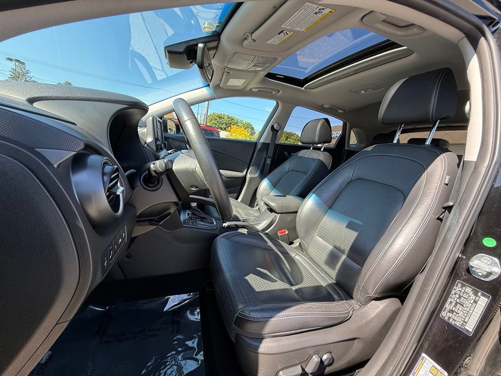 Used 2021 Hyundai Kona Ultimate w/ Cargo Package AWD/4WD image 22