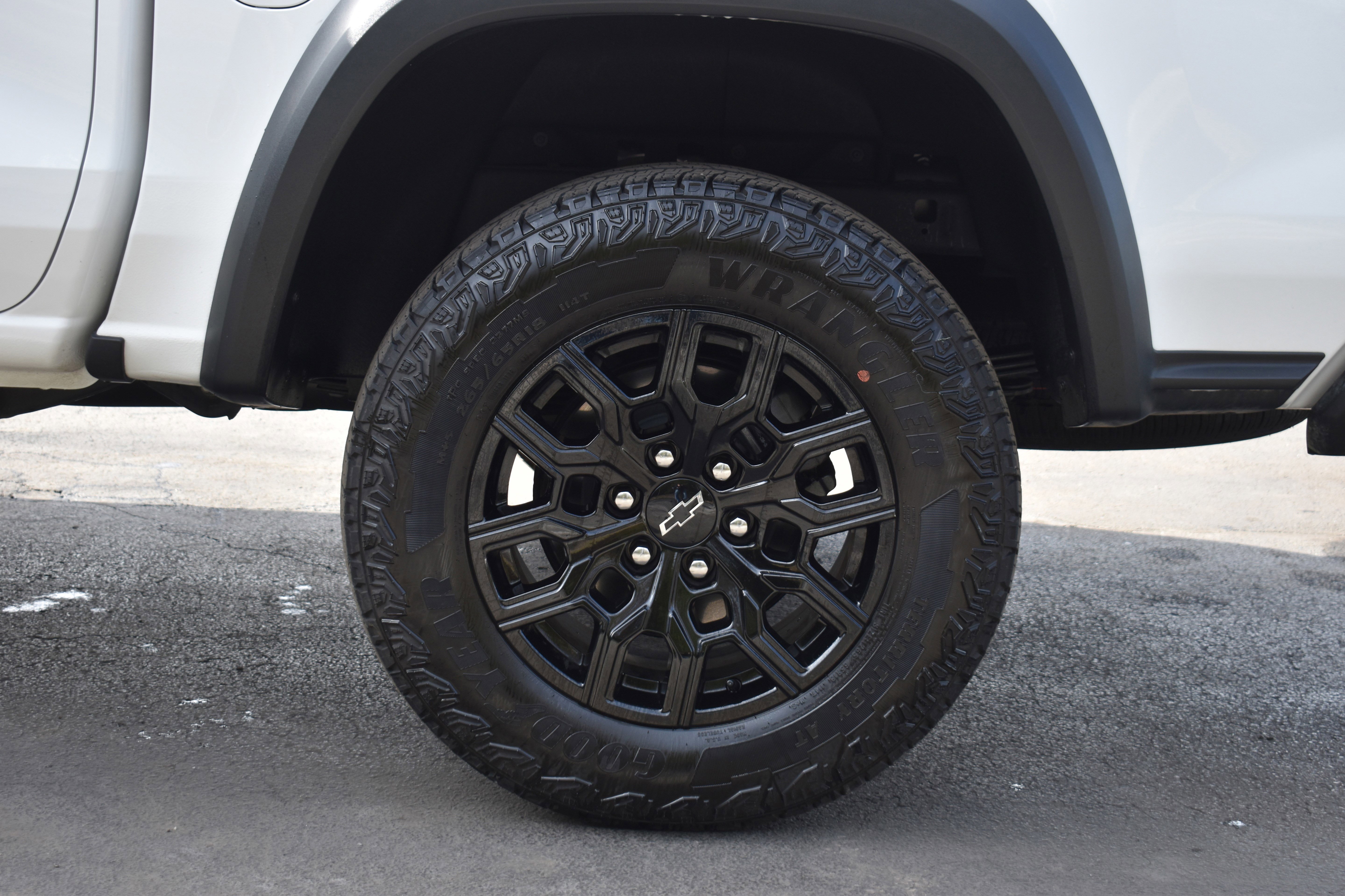 Used 2024 Chevrolet Colorado Trail Boss w/ Advanced Trailering Package image 36