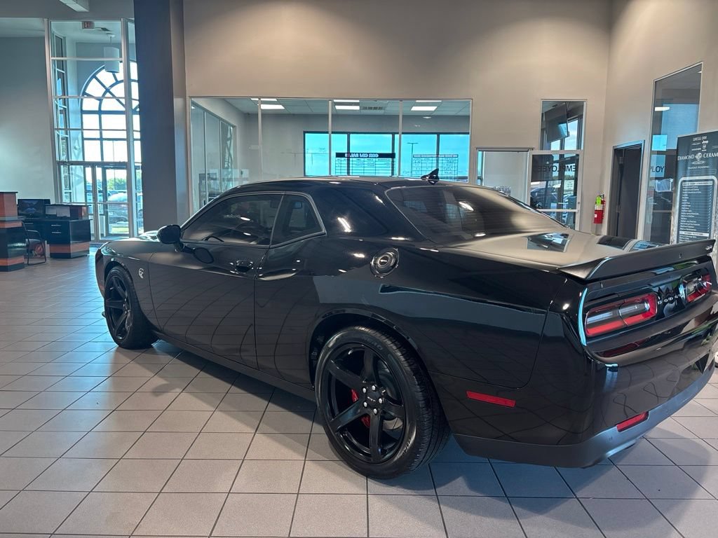 Used 2019 Dodge Challenger SRT Hellcat w/ Laguna Leather Package RWD image 4